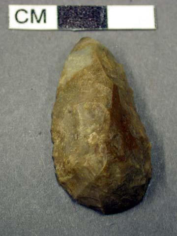 Chipped stone, scraper, chert