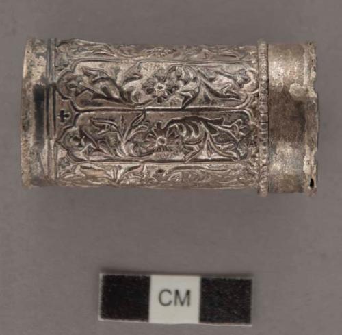 Silver alloy tobacco or snuff box (dabi)