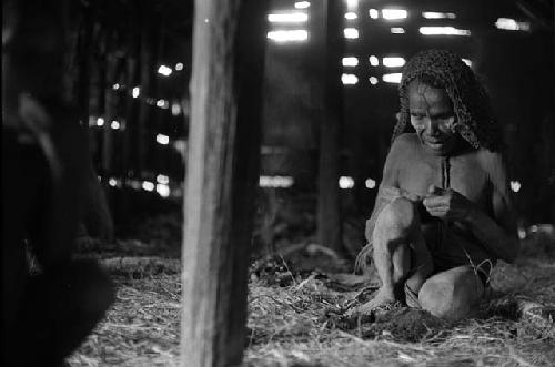 Samuel Putnam negatives, New Guinea. a child and the woman