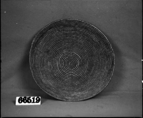Shallow tray or "wedding" basket. From the collection of G. Nicholson. Coiled, two-rod and bundle foundation.