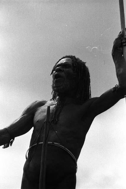 Samuel Putnam negatives, New Guinea; Polik yells at the  enemy