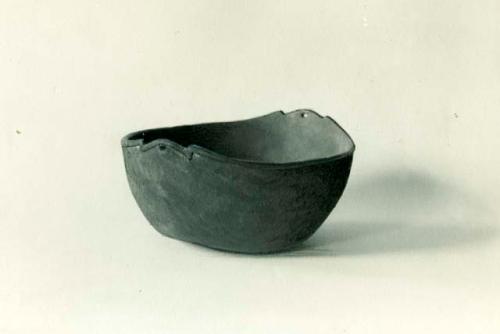 Bowl with incised rim