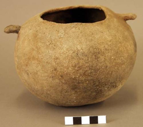 Undecorated globular pottery jar