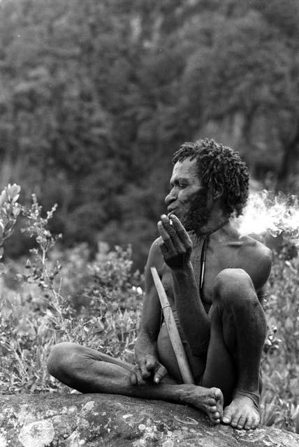 Samuel Putnam negatives, New Guinea; portrait Eterhebelek