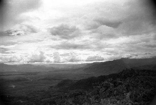 Samuel Putnam negatives, New Guinea; scenic