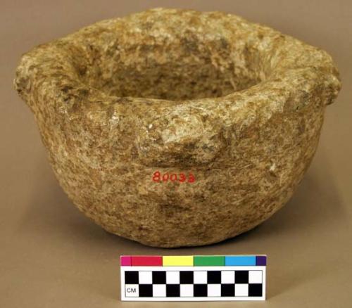 Steatite bowl with four lugs, modern .