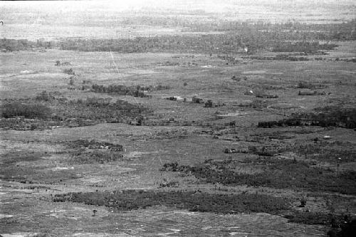 Samuel Putnam negatives, New Guinea; view of the valley from Tukumba