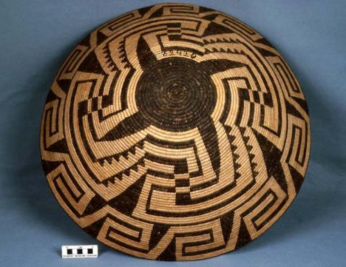 Basket bowl, coiled. Made of devil's claw, yucca and bear grass.