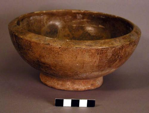 Bowl with base