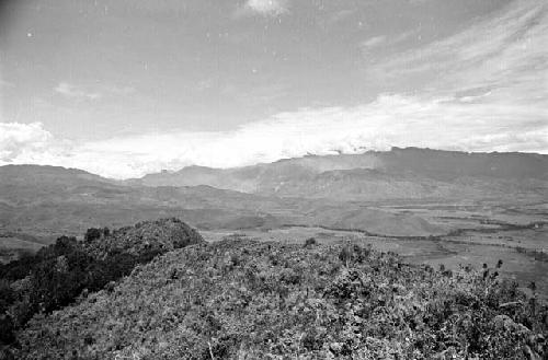 Samuel Putnam negatives, New Guinea; scenic of Solimo