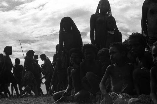 Samuel Putnam negatives, New Guinea; children watching dance on Liberek during Etai