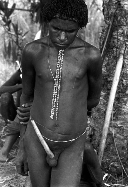 Karl Heider negatives, New Guinea; Man Standing