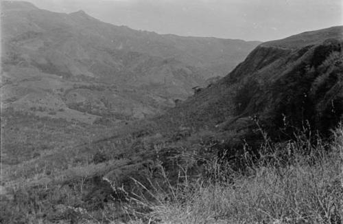 Looking south along the eastern edge of Culebra