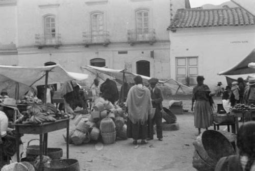 Market scenes