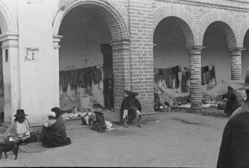 Market Scenes