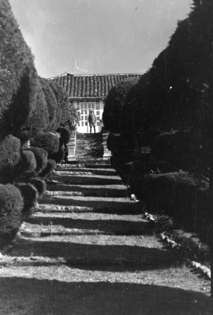 Views of large hacienda near Ibarra