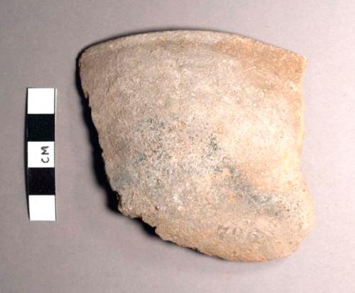 Paila Unslipped Bowl Sherd: Variety 7