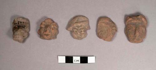 Small pottery figurne head