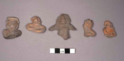 Pottery figurine heads & shoulders