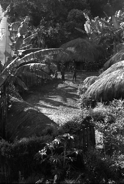 Giga village on shoulder along high trail to salt