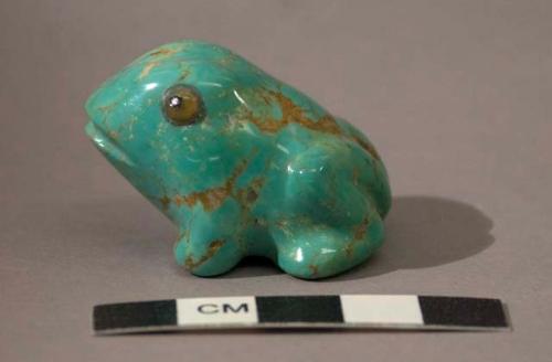 Fetish frog of Blue-Green Turquoise, gray stone eyes