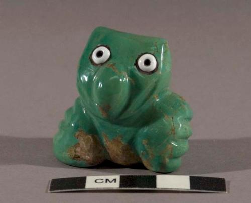 Fetish owl of green turquoise with white glass bead eyes