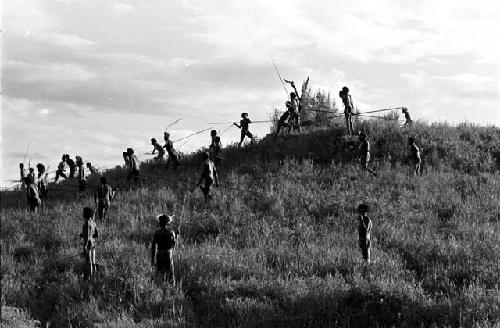 Karl Heider negatives, New Guinea; Fighting on Warabara