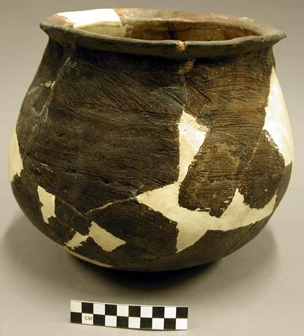 Restorable pottery jar