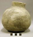 Ceramic complete vessel, plain, short neck