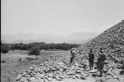 Huge unnamed site with megalithic masonry discovered by Tello, east of Sechin, Casma Valley