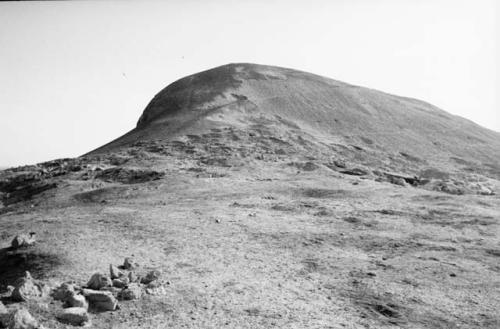 Huaca Prieta (Blanca) -- Chicama Valley