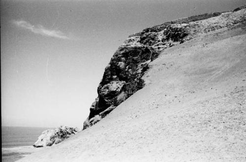 Cerro de la Horca, near Paramonga