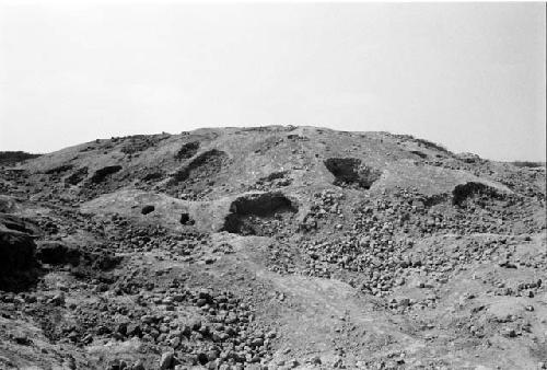 Main platform and possible ramp at Site 22