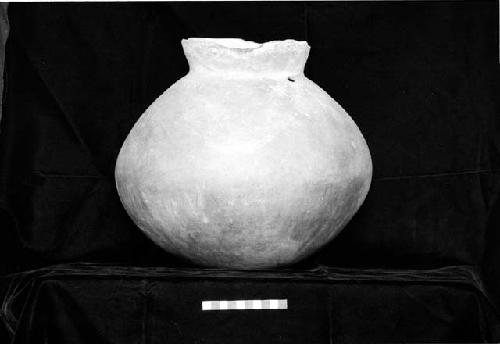 Large Castillo cooking olla from Site 93