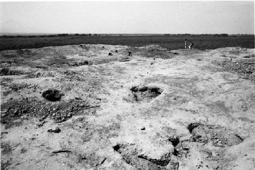 West side top of huaca at Site 121