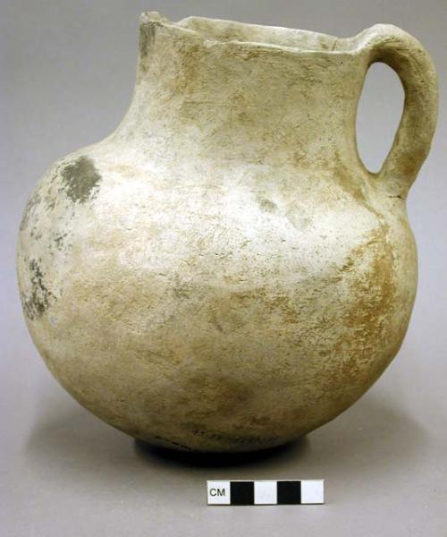 Plain pottery handled jar