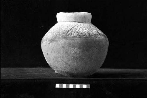 Press mold jar from Site 131