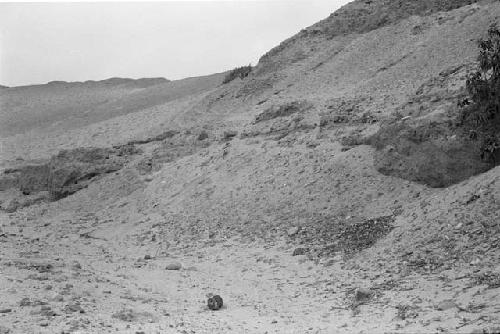 Detail of construction on eroded section (Feature 9) of west side of Quebrada E of Sites 90 and 91