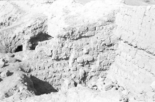 Huaqueo B with exposed construction detail at Site 128