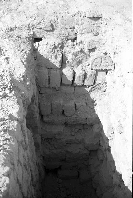 Construction detail in huaqueo to west of Huaqueo A in Palacio at Site 128