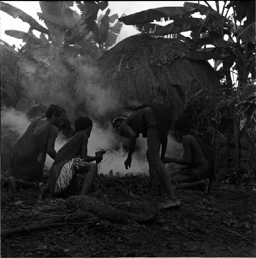 Women making the haksé