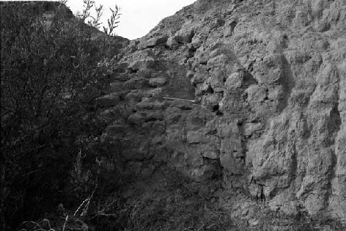 Masonry detail on southwest side of west tapial at Site 159