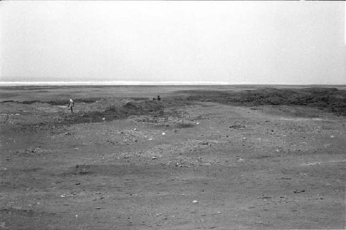 Cemetery area at north end of terrace at Site 189