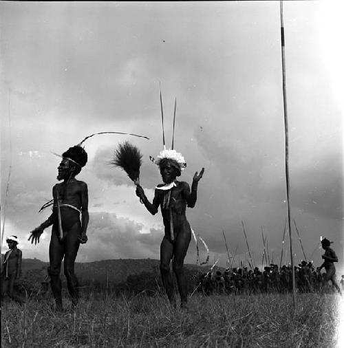 Polik and Maitmo dancing