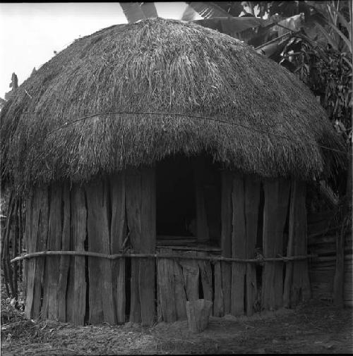 Family round house of Isibaka and Waliake