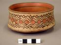 Bowl painted with geometric motif