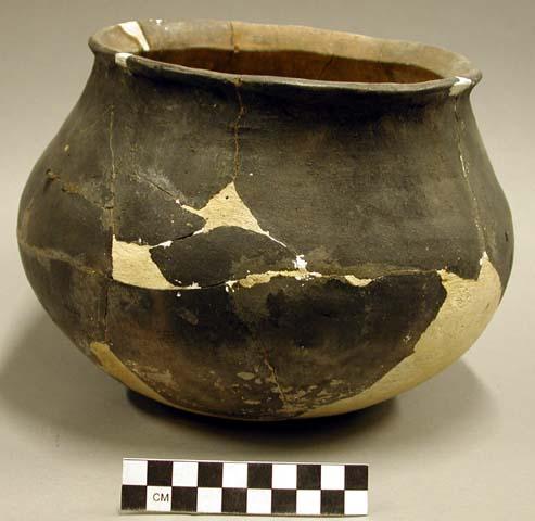 Pottery cook pot