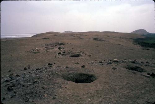 Looting near Huaca Prieta (Site 167)