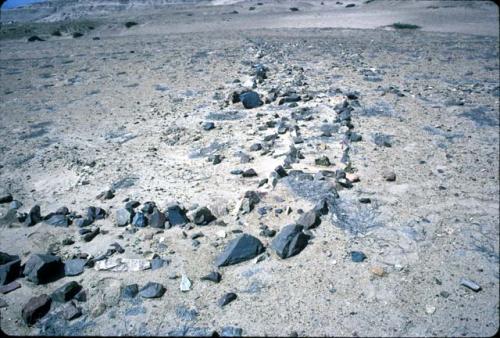 Secondary canal with small baffle