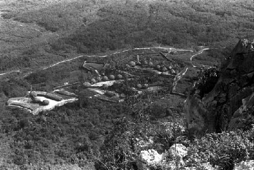 Distant view of Wuperainma and surrounding pathways